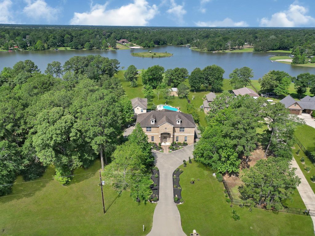 Photo of 19363 Desna Drive, Porter, TX 77365 (MLS # 66612707)
