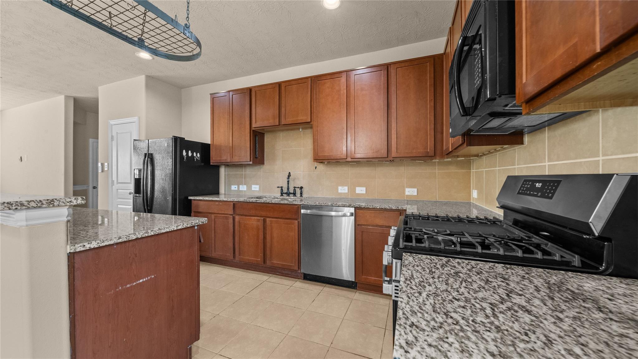 2237 Onyx Court