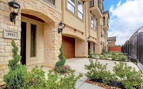 Tiny photo for 3912 Ennis Street, Houston, TX 77004 (MLS # 91838606)