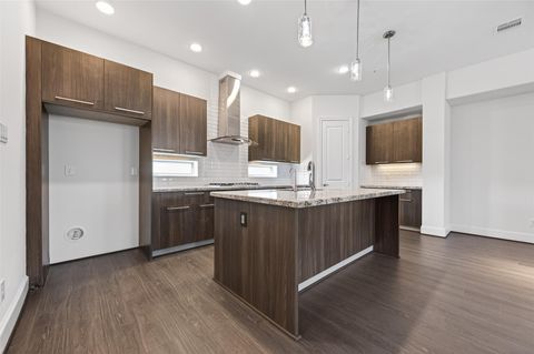 Tiny photo for 3912 Ennis Street, Houston, TX 77004 (MLS # 91838606)