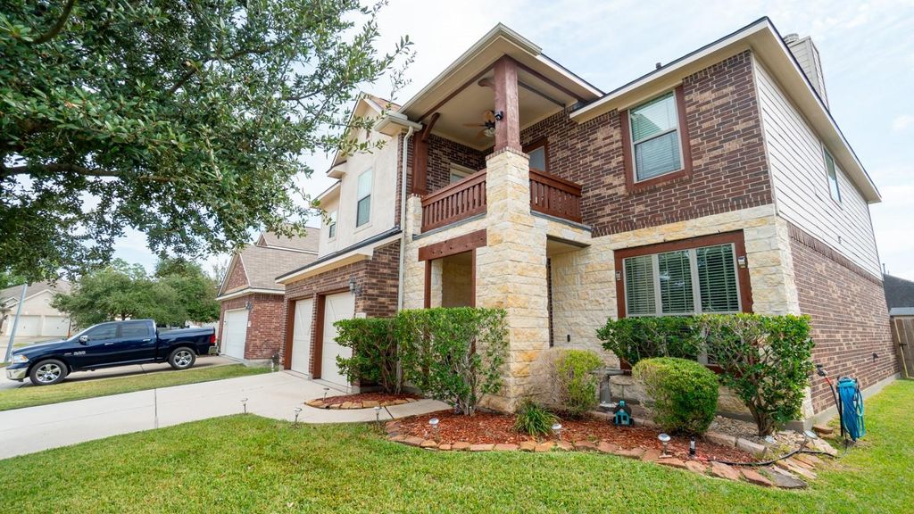 Photo of 9915 Blissfull Valley Lane, Tomball, TX 77375 (MLS # 48359881)