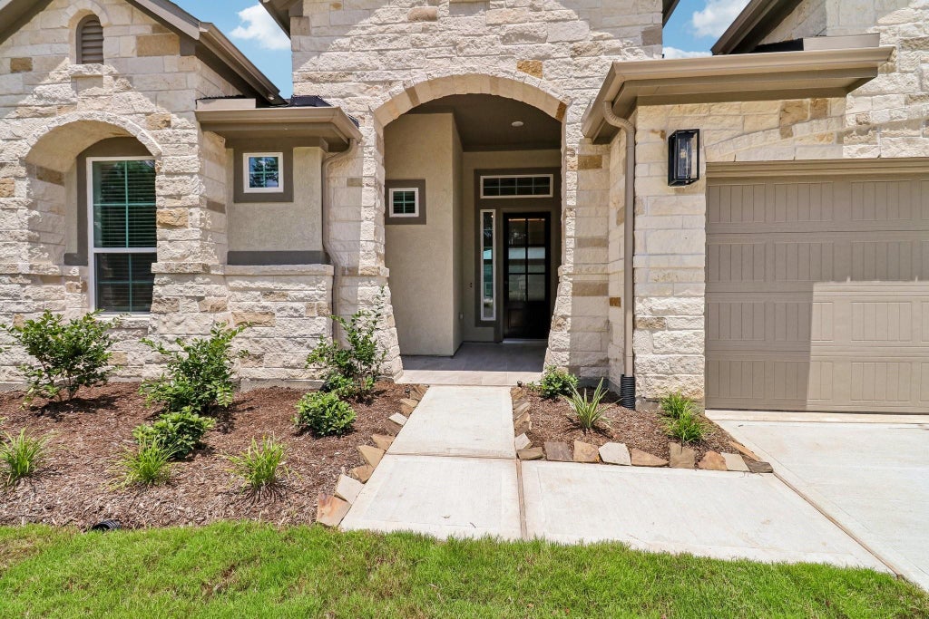 Photo of 22642 Big Stump Drive, Porter, TX 77365 (MLS # 32261597)