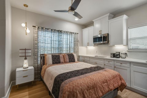 Photo of 3539 Mt Pleasant Street #B, Houston, TX 77021 (MLS # 93610224)