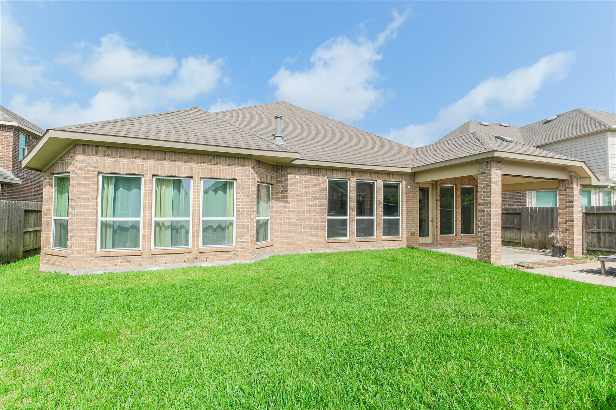 Richmond, Texas 77406, United States, 3 Bedrooms Bedrooms, ,2 BathroomsBathrooms,Residential,Active,238233