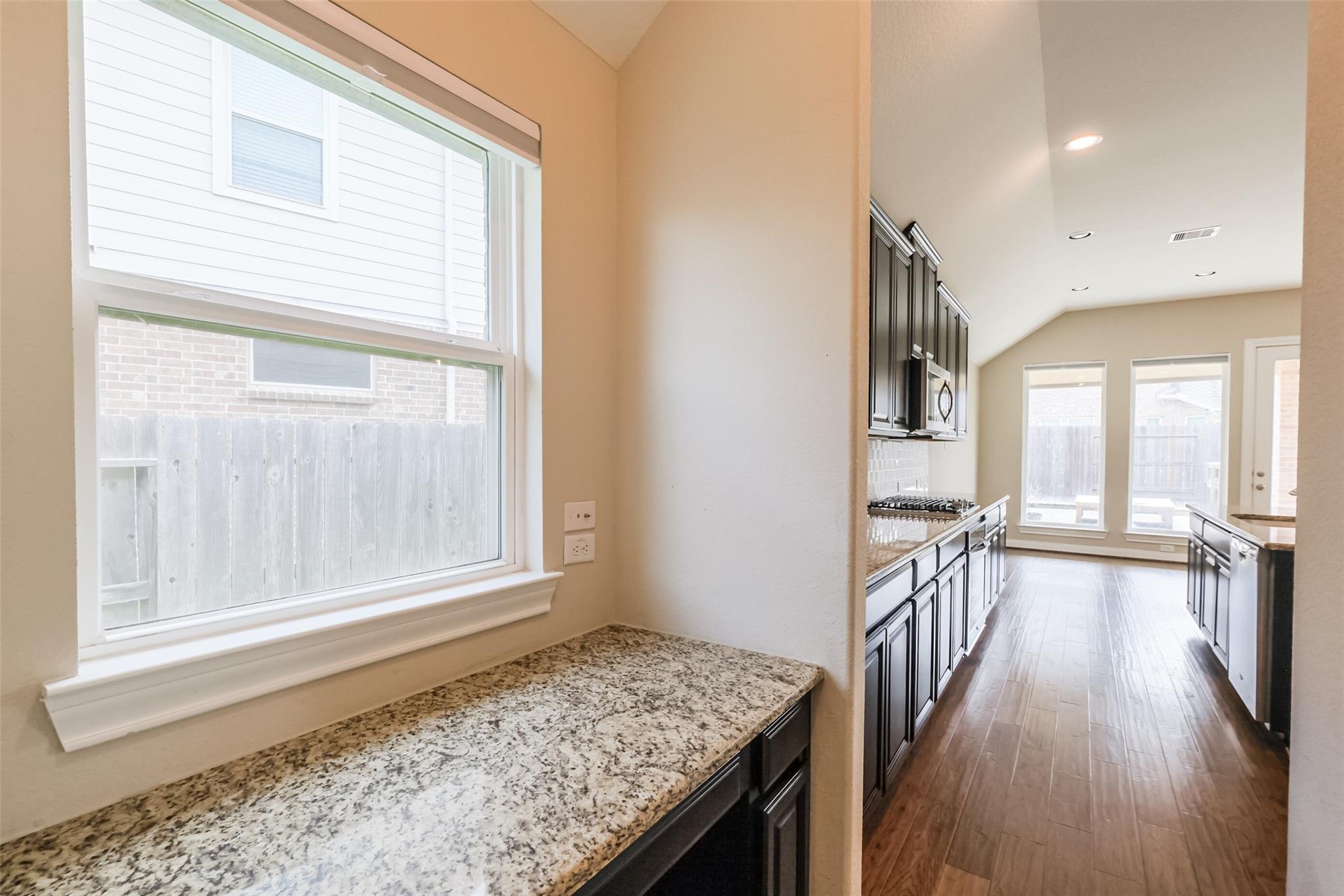 Richmond, Texas 77406, United States, 3 Bedrooms Bedrooms, ,2 BathroomsBathrooms,Residential,Active,238233