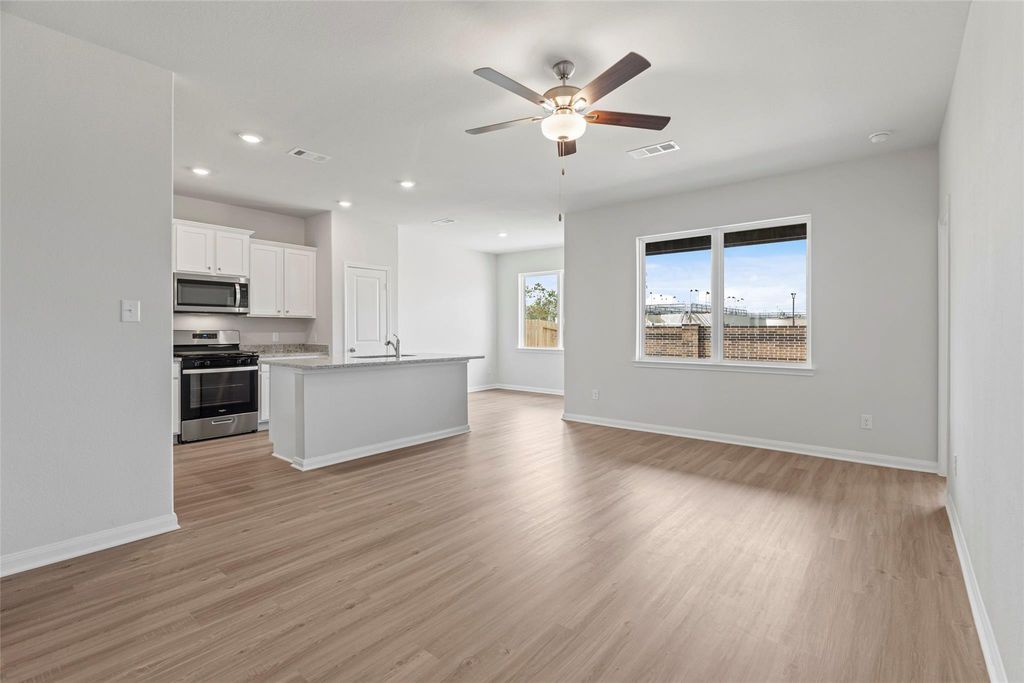 Photo of 8947 New Jade Drive, Iowa Colony, TX 77583 (MLS # 91824975)