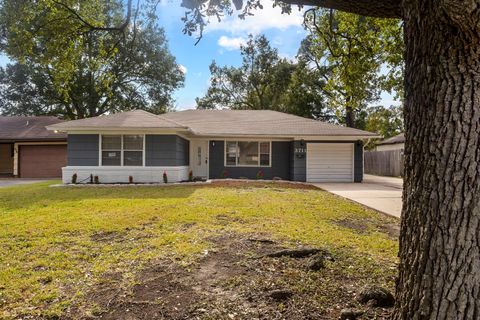 3711 Lexington Ave Port Arthur TX 77642