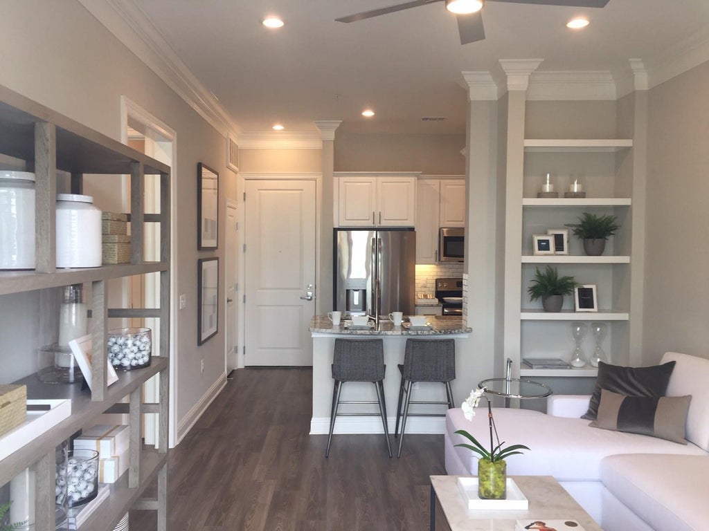 Photo of 2111 Austin Street #534, Houston, TX 77002 (MLS # 51399455)