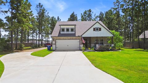 Photo of 16256 Fayette Street, Conroe, TX 77303 (MLS # 47105099)