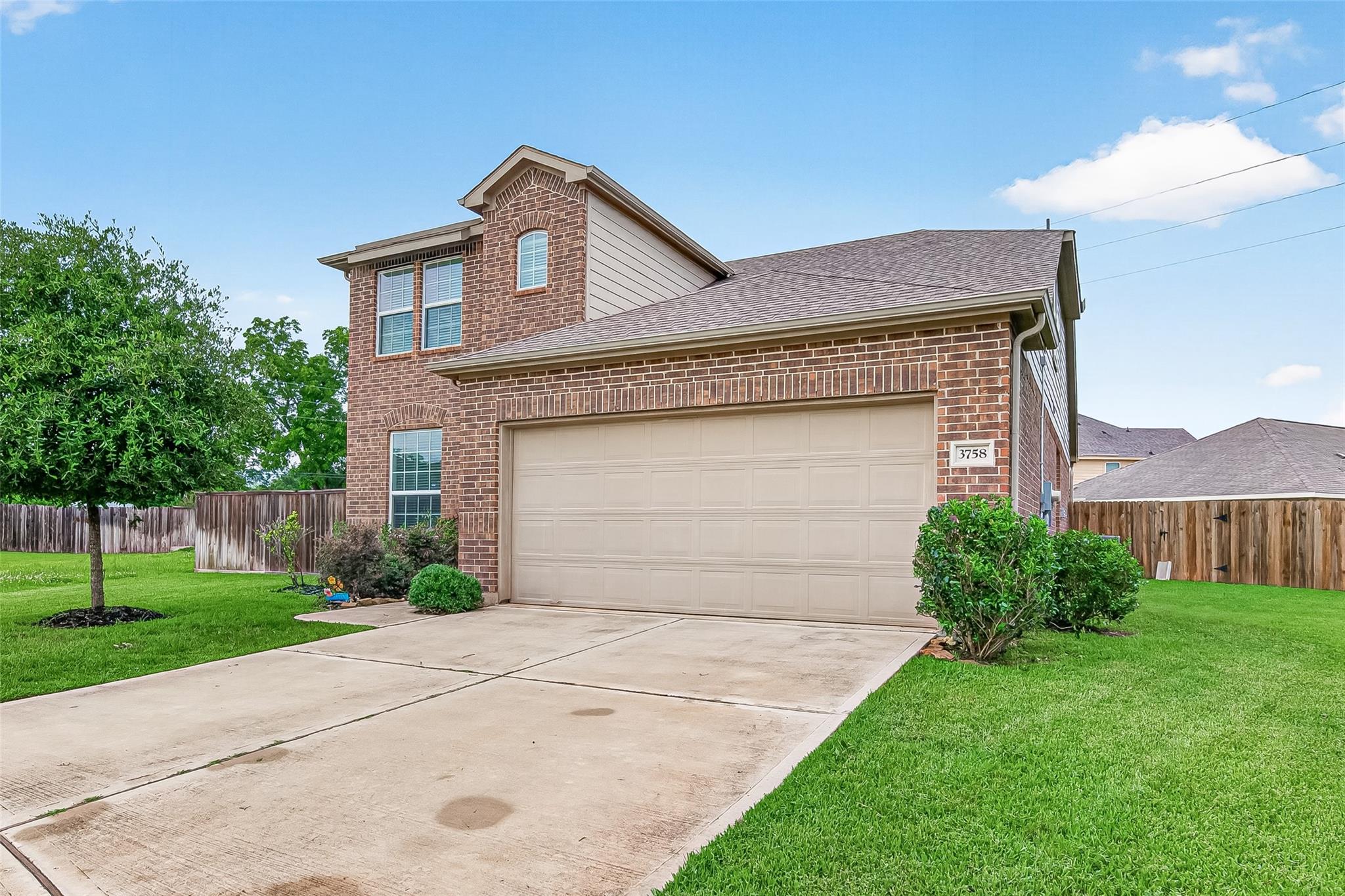 3758 Butterfly Breeze Lane