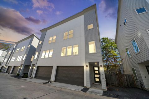 4810 Martin Oaks Lane Houston TX 77018