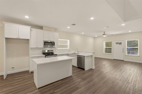 Tiny photo for 2218 Bringhurst Street #B, Houston, TX 77026 (MLS # 20150008)
