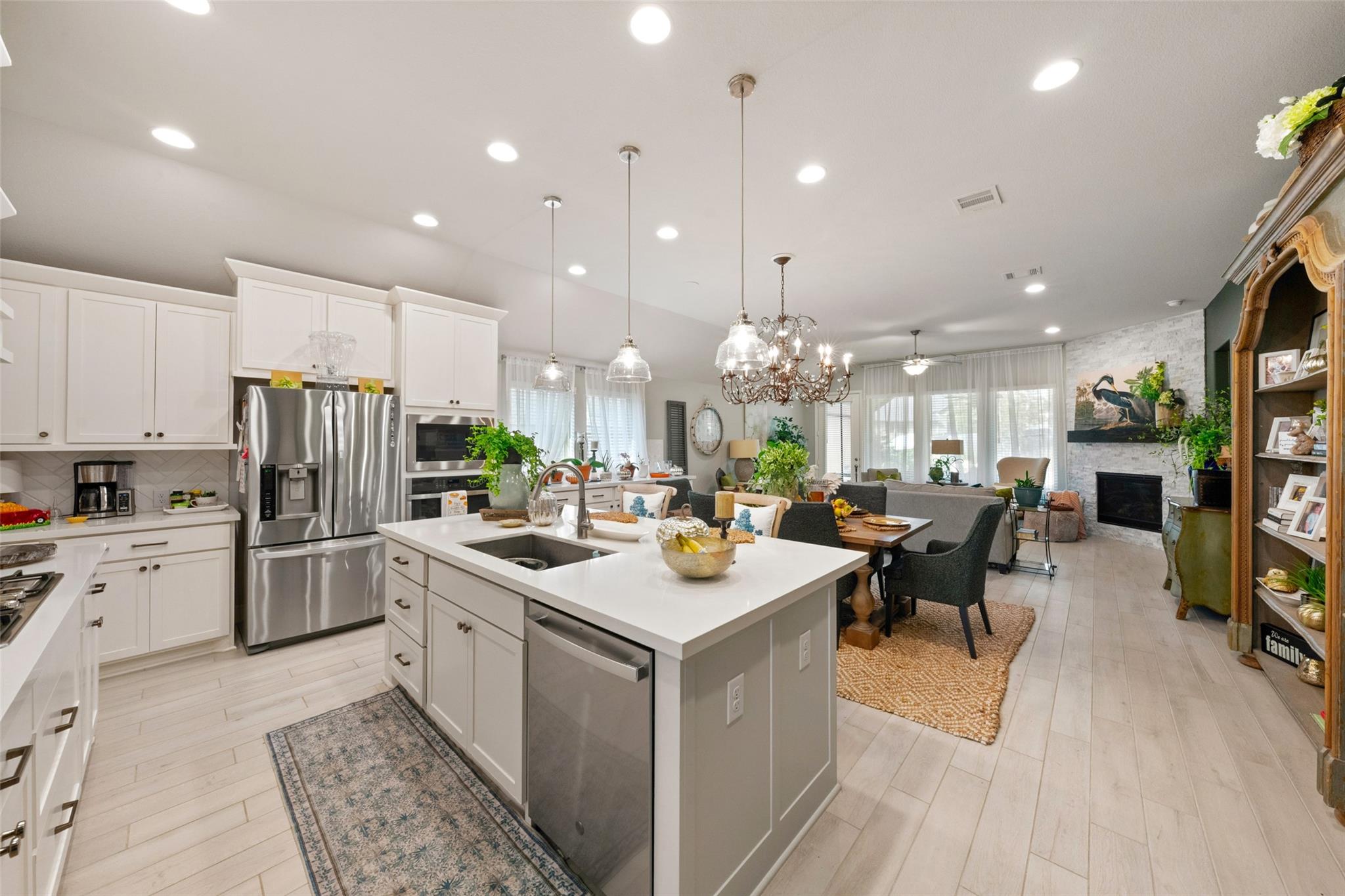 325 Sky Top Drive