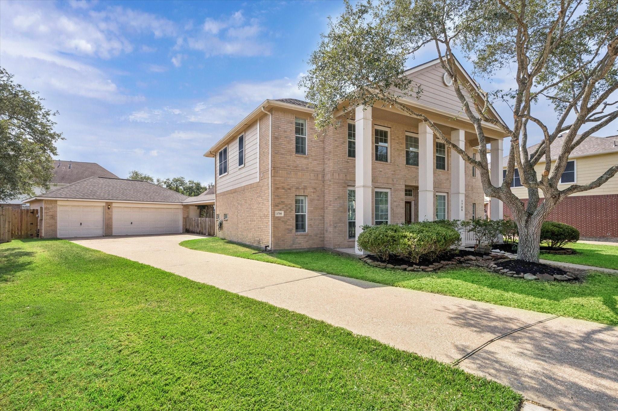 1706 Gaslight Court