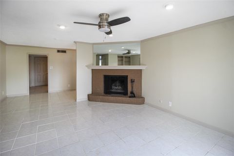 Tiny photo for 821 S Ripple Creek Drive #1, Houston, TX 77057 (MLS # 35450715)