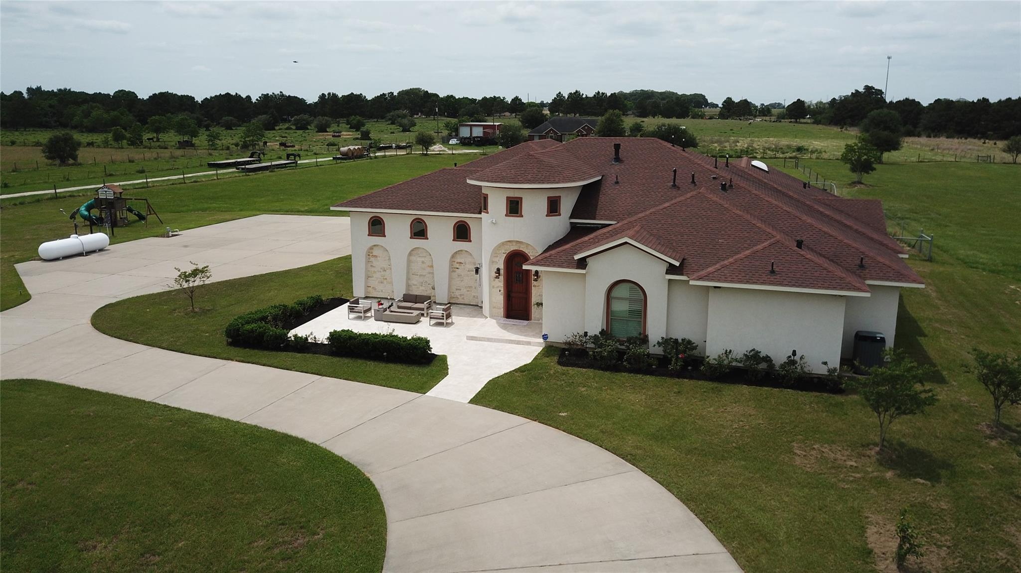 825 Grubbs Road
