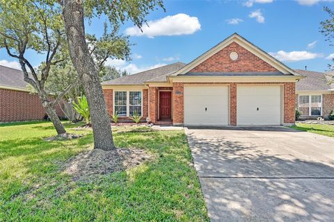 Photo of 3258 Gladewater Lane, League City, TX 77573 (MLS # 87105630)