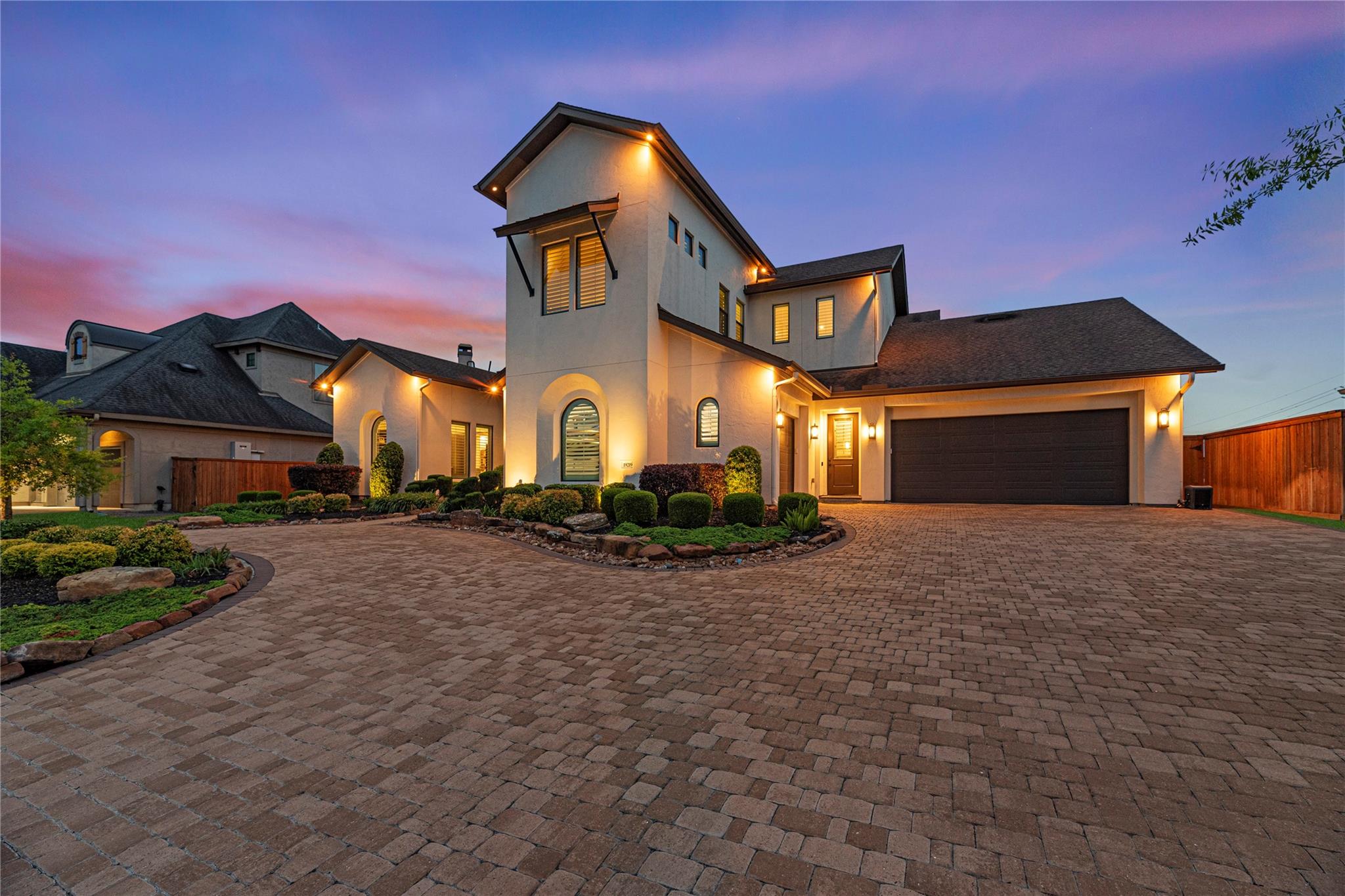 19219 W Austin Bayou Court