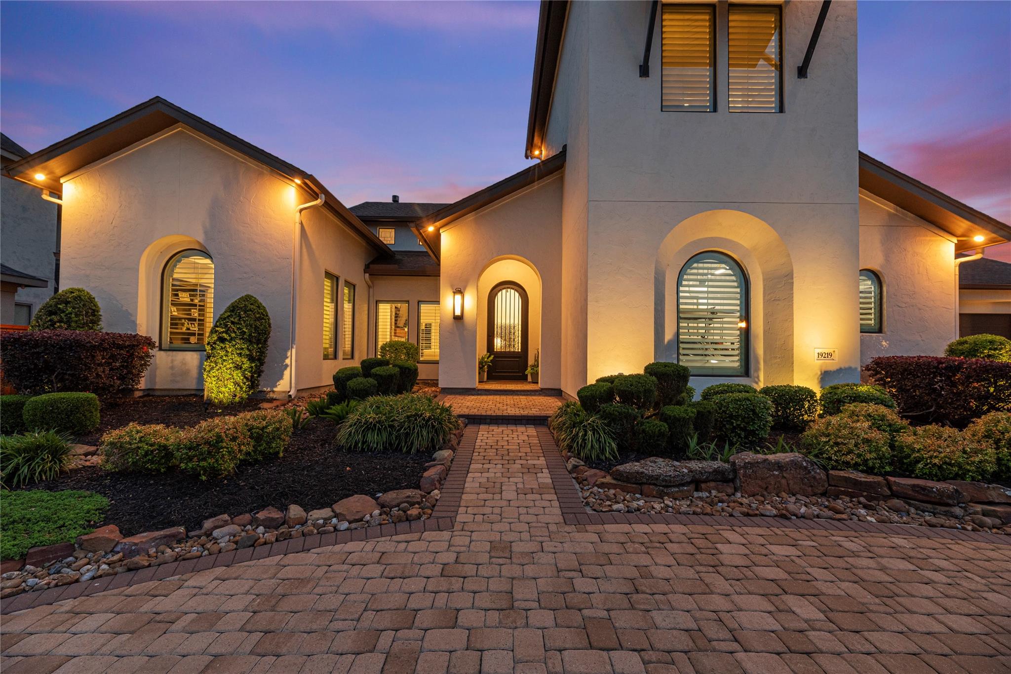 19219 W Austin Bayou Court