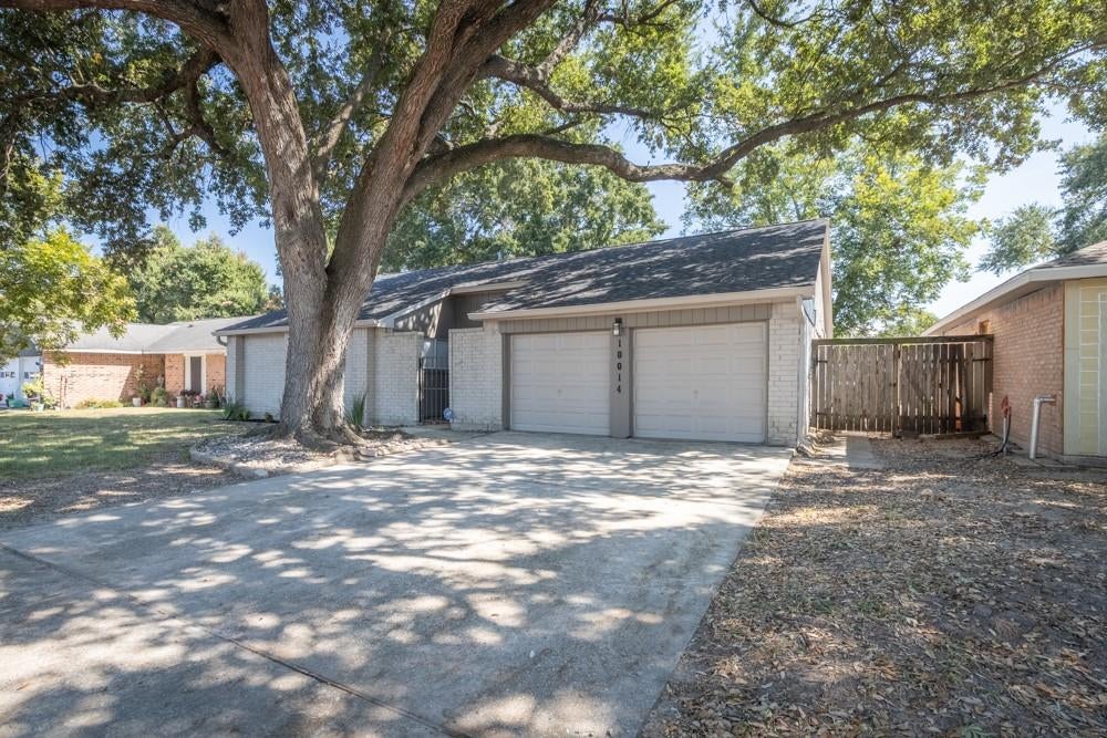 10014 Quiet Hill Road