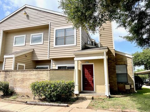 Photo of 2710 Grants Lake Boulevard #A1, Sugar Land, TX 77479 (MLS # 62705245)
