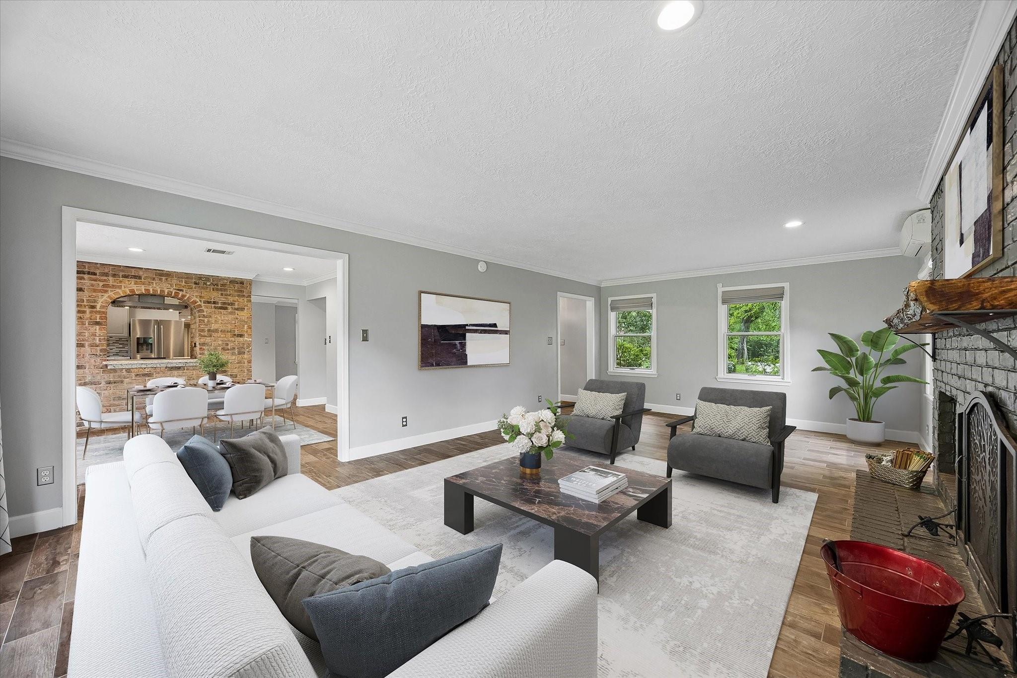 906 Quaker Bend Drive