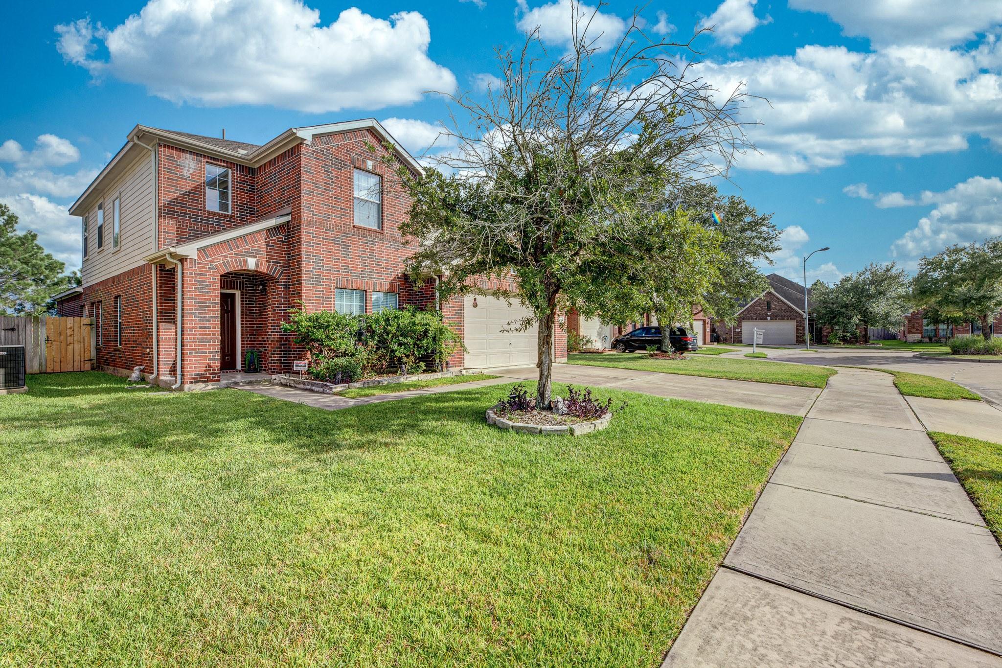 25951 Ravenside Drive