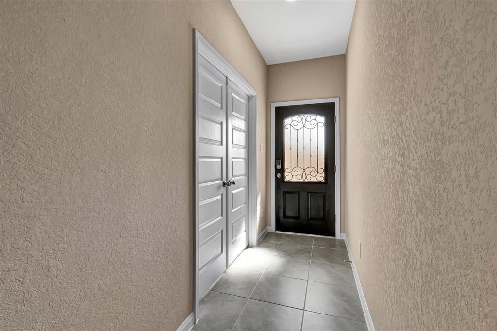903 Cloverdale Drive