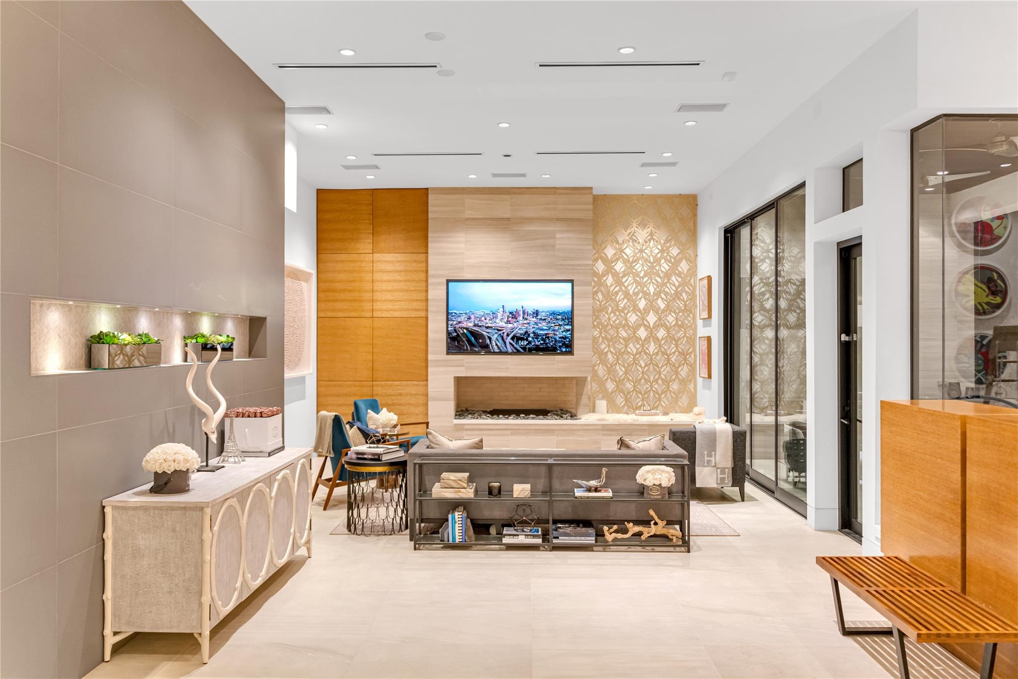 2608 Barbara Lane