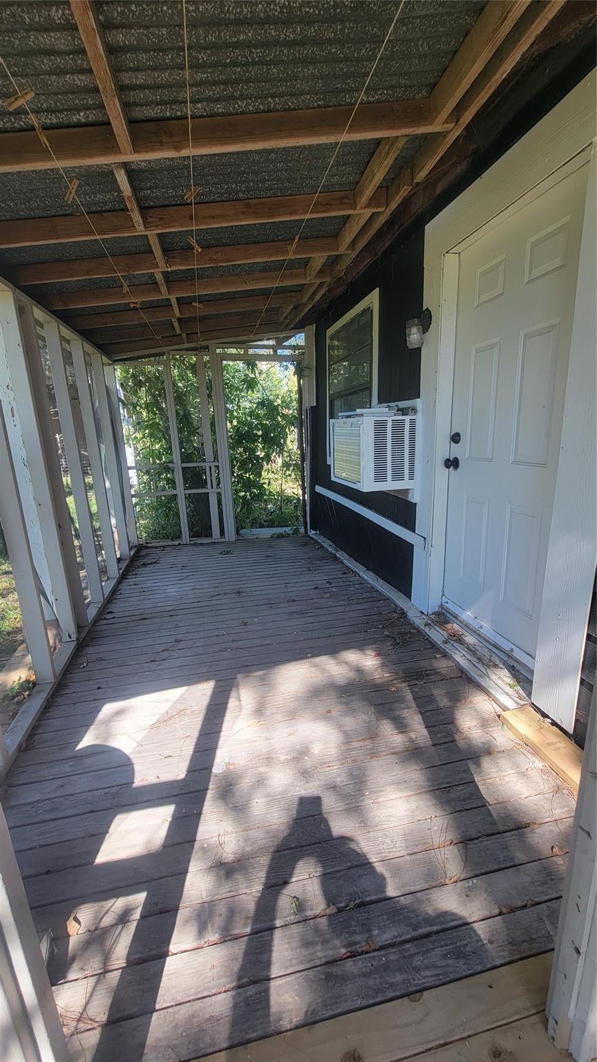 12018 Sandpiper Road