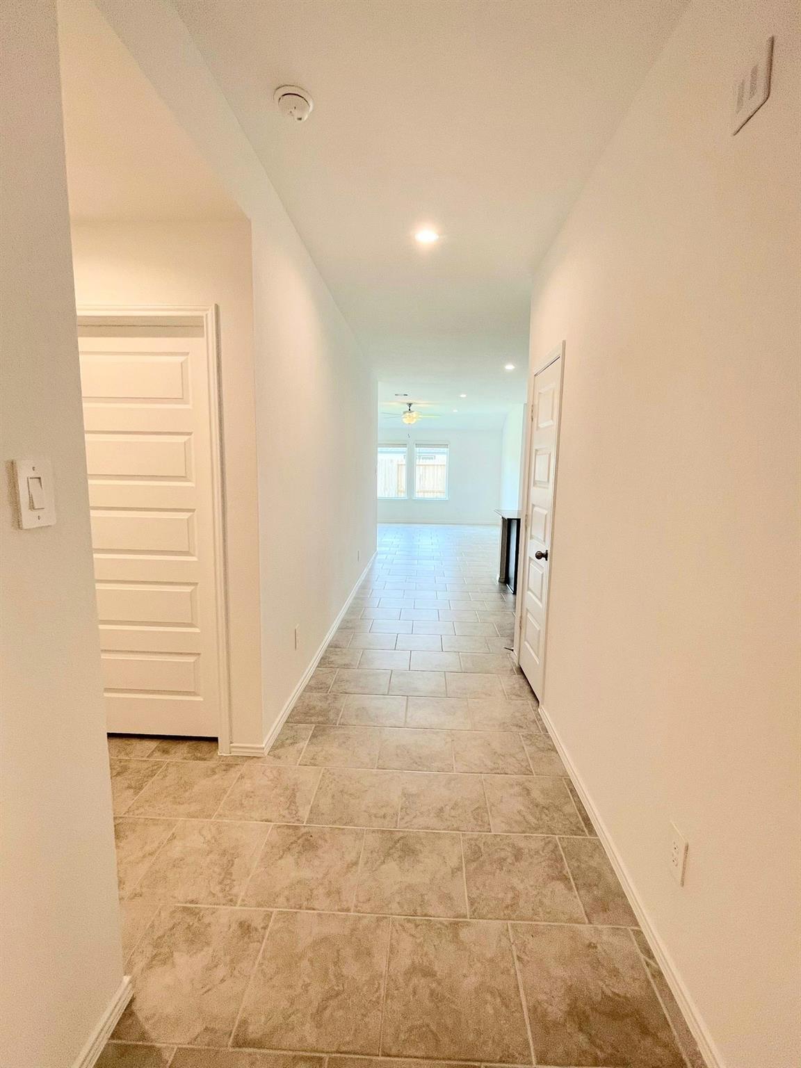 7515 Cattle Walker Court
