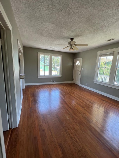 Photo of 4410 Avenue R 1/2 Rear, Galveston, TX 77550 (MLS # 38626071)