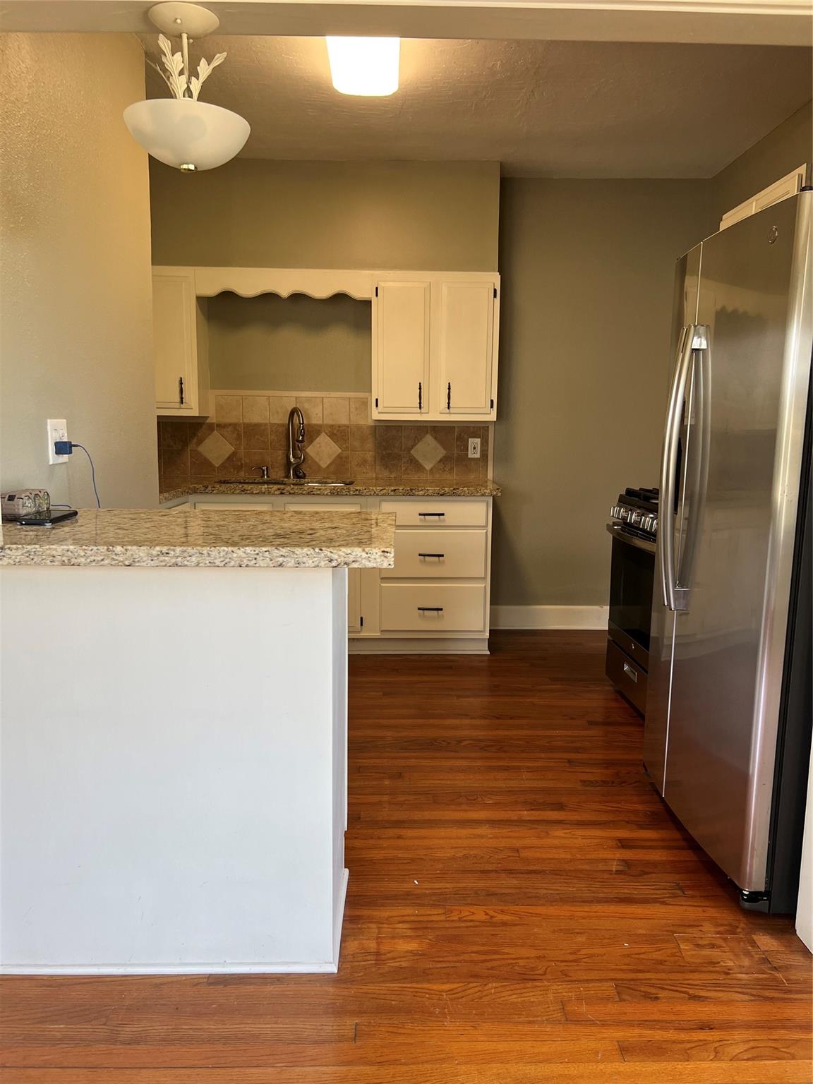 4410 Avenue R 1/2 Rear