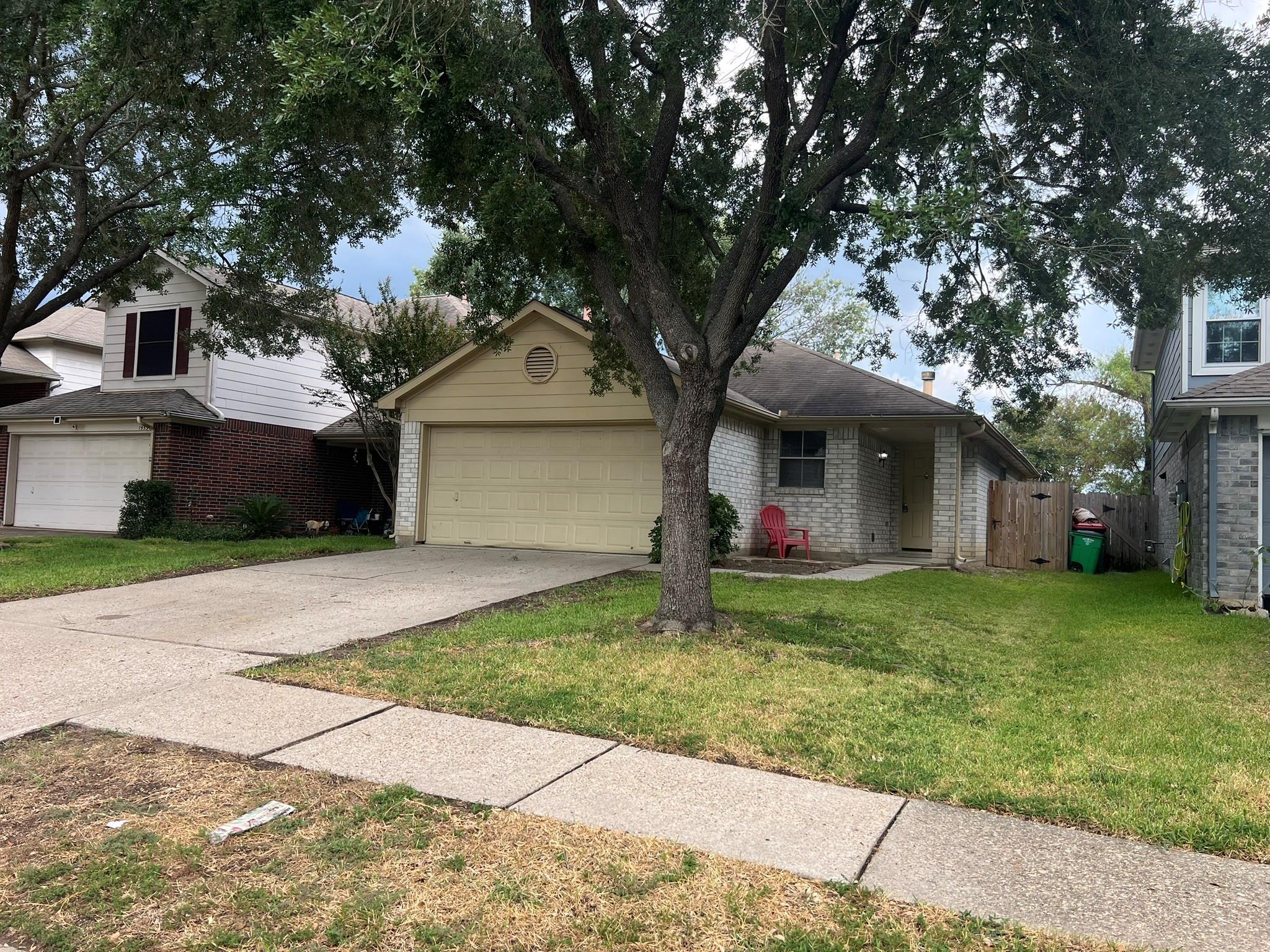 19530 Sandy Woods Drive