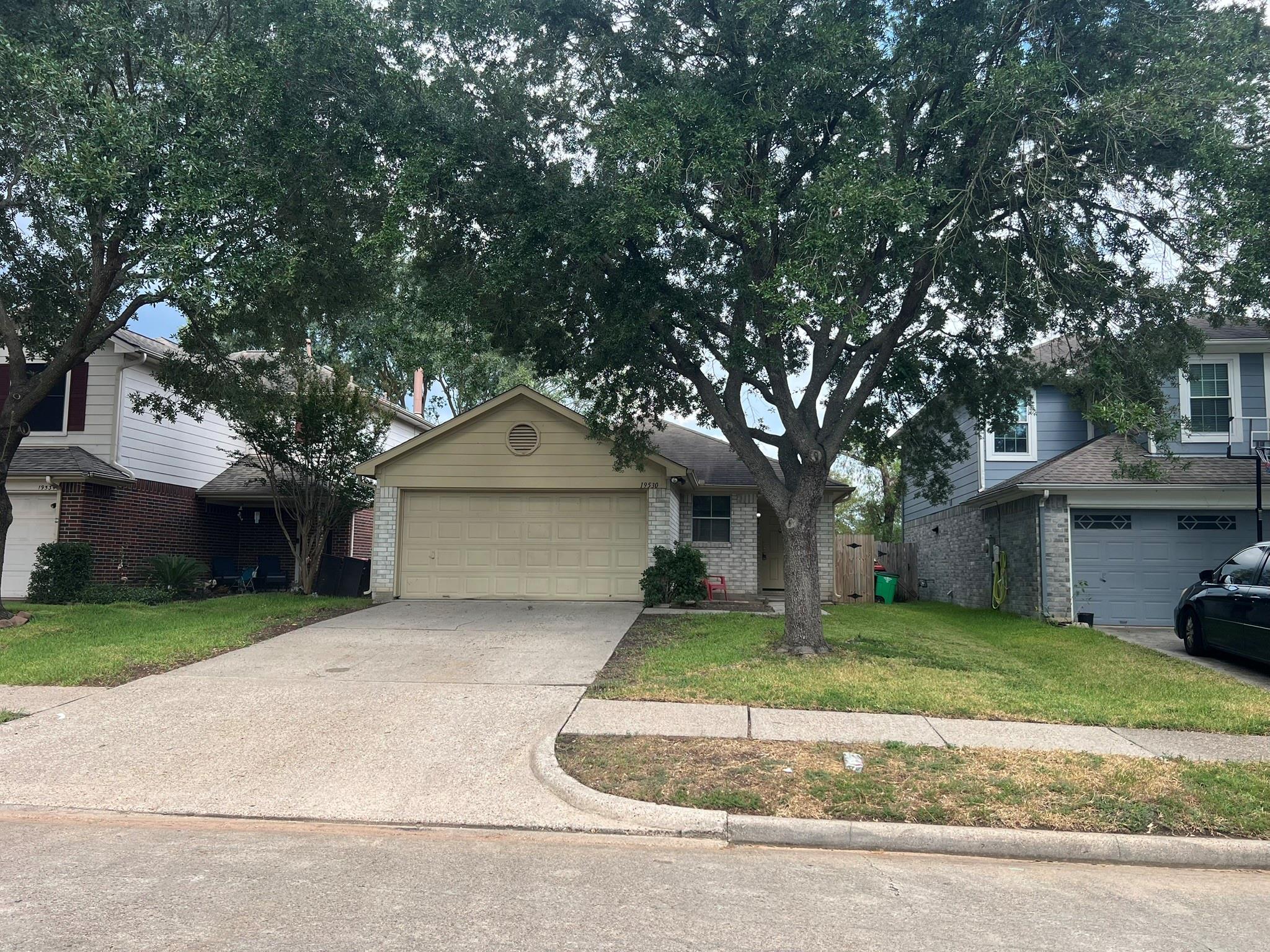 19530 Sandy Woods Drive