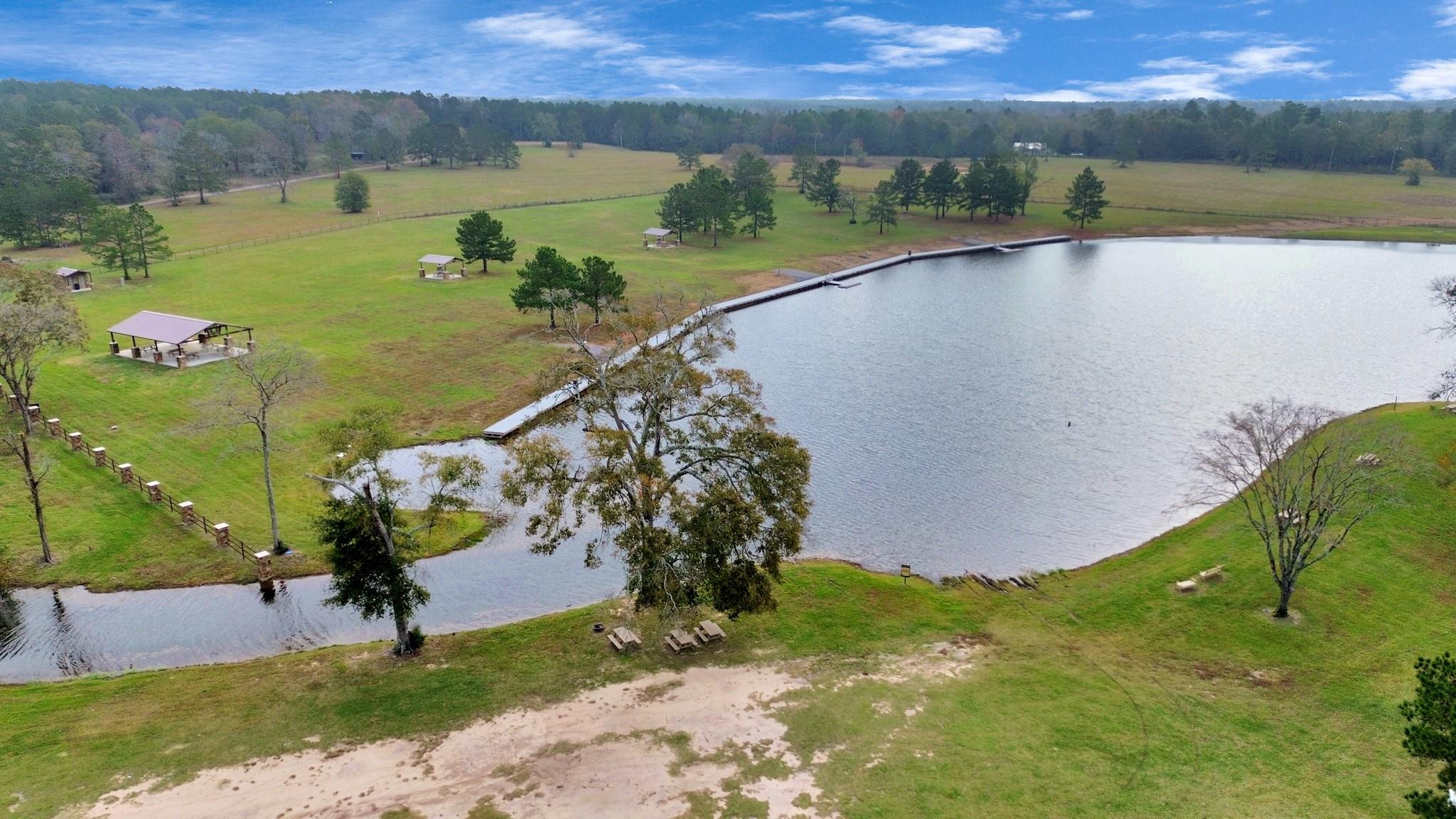 15522 Wood Grove Way