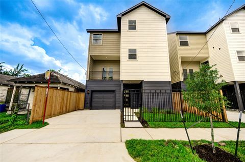 Photo of 3406 Rawley Street, Houston, TX 77020 (MLS # 65719429)