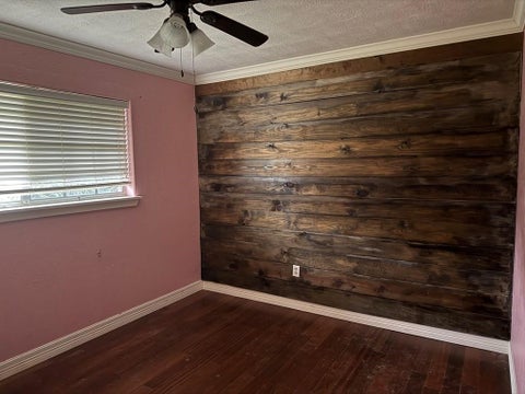 Tiny photo for 411 E Stadium Street ST, Kirbyville, TX 75956 (MLS # 70888726)