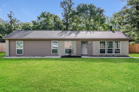 Photo of 24118 Grey Fox Drive, Houston, TX 77336 (MLS # 88604211) Photo of 24118 Grey Fox Drive, Houston, TX 77336 (MLS # 88604211)