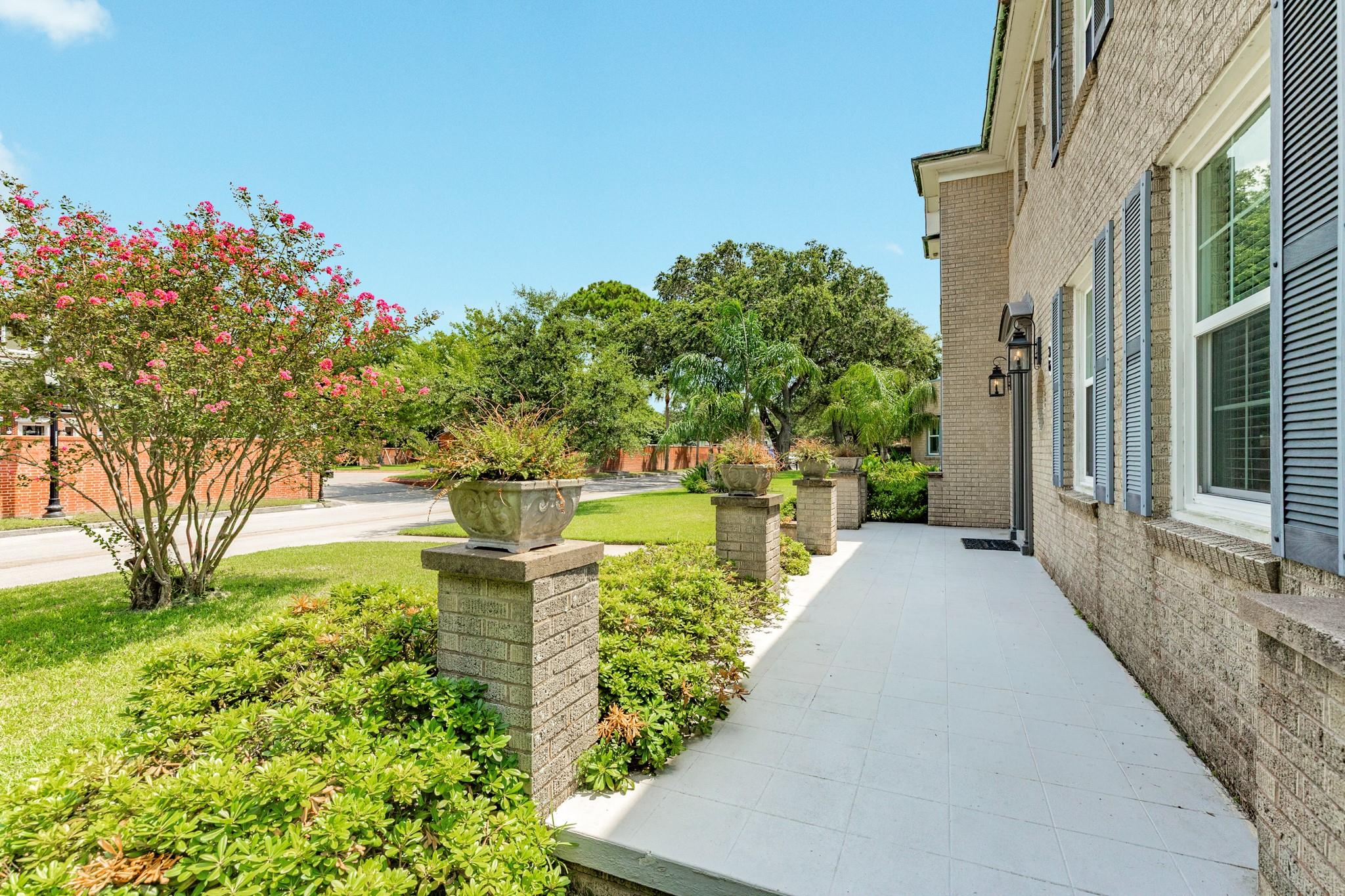 36 Cedar Lawn Circle