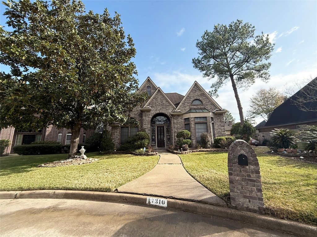 Photo of 17310 Wyeth Circle, Spring, TX 77379 (MLS # 98298441)