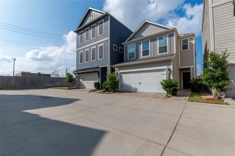 Photo of 10504 Marston Vineyard Drive, Houston, TX 77025 (MLS # 8318631)