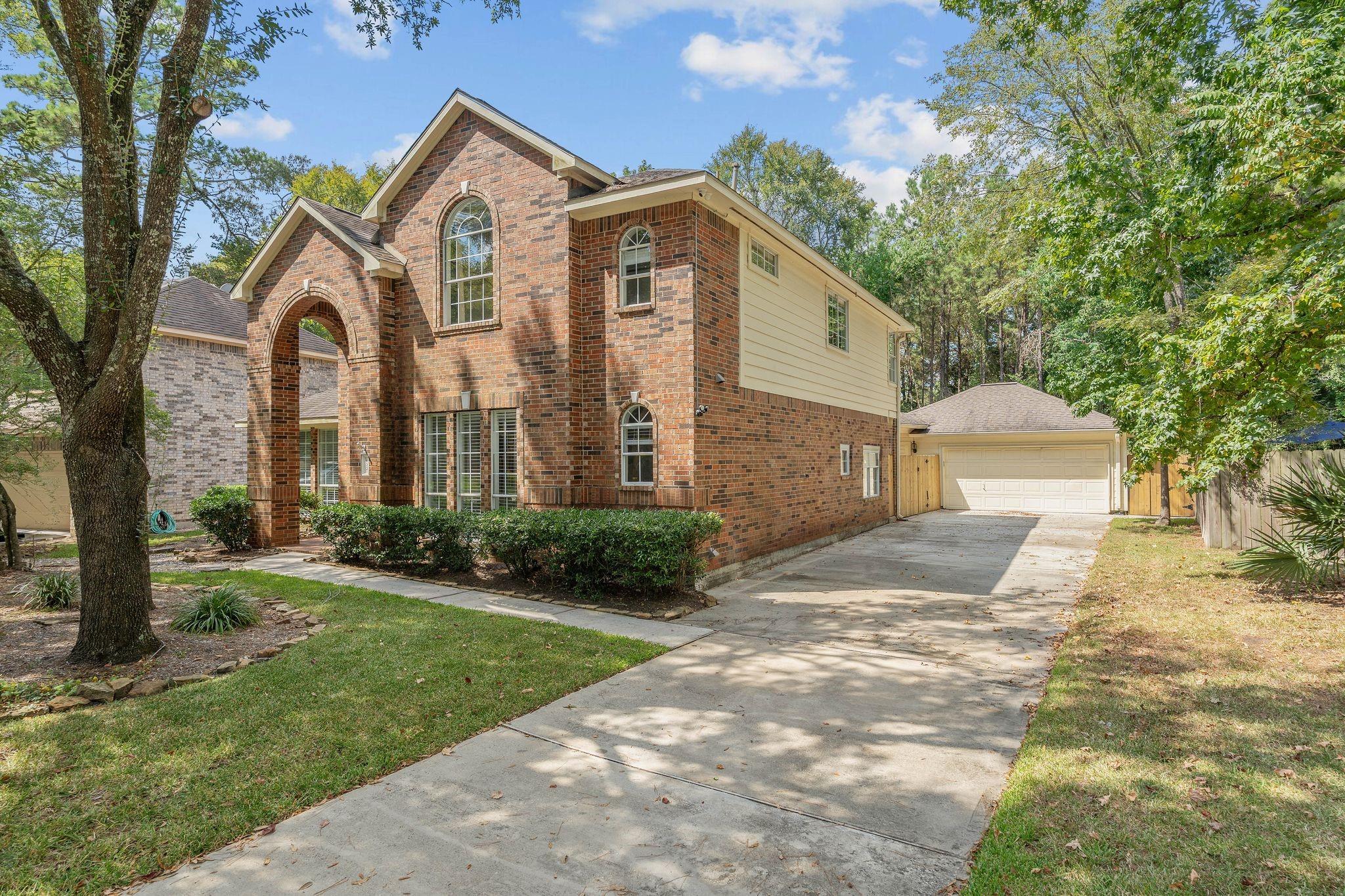 122 N Westwinds Circle