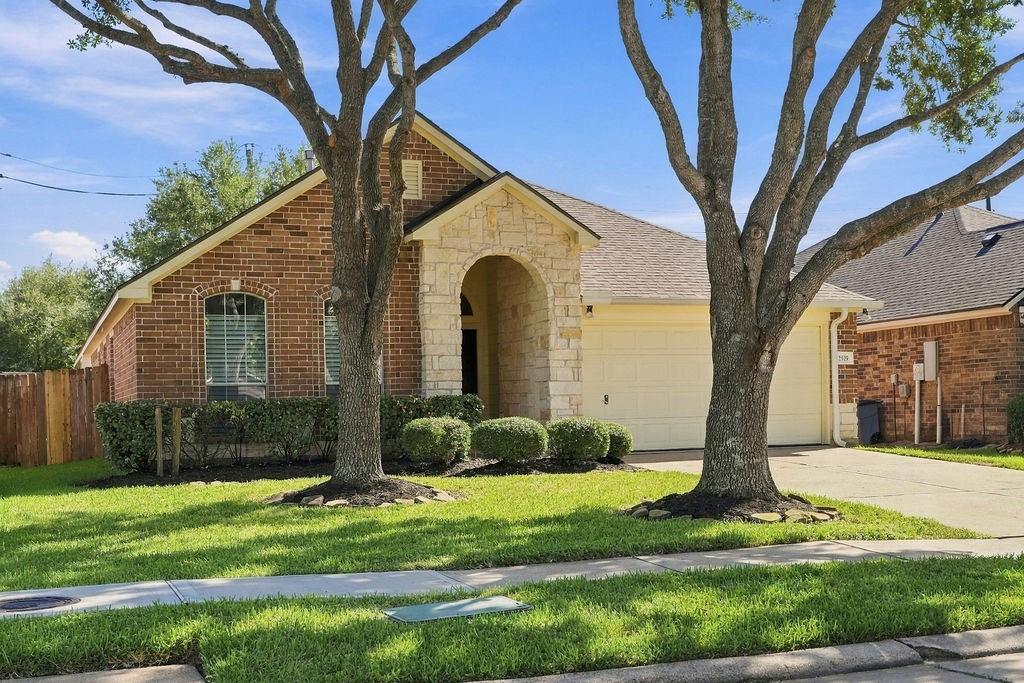 2929 Meridian Bay Lane
