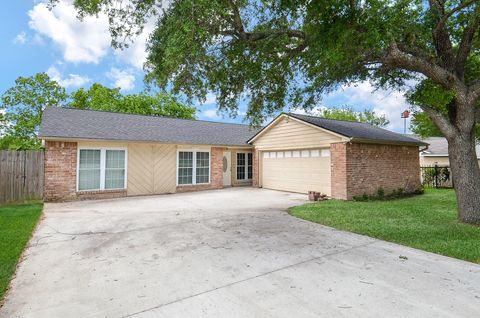 Photo of 12791 Lake Conroe Hills Drive, Willis, TX 77318 (MLS # 6778953)