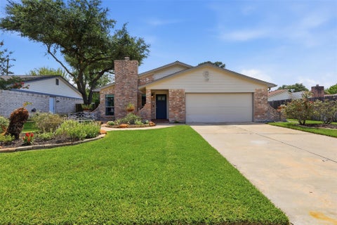 Homes For Sale - 17303 Telegraph Creek Drive<br/> Harris County, Spring, TX 77379