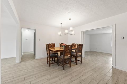 Tiny photo for 807 Turney Drive, Houston, TX 77038 (MLS # 60393389)