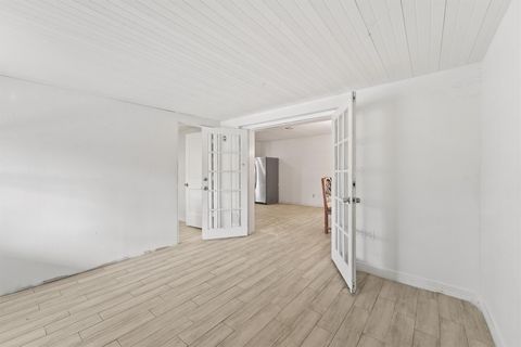 Tiny photo for 807 Turney Drive, Houston, TX 77038 (MLS # 60393389)