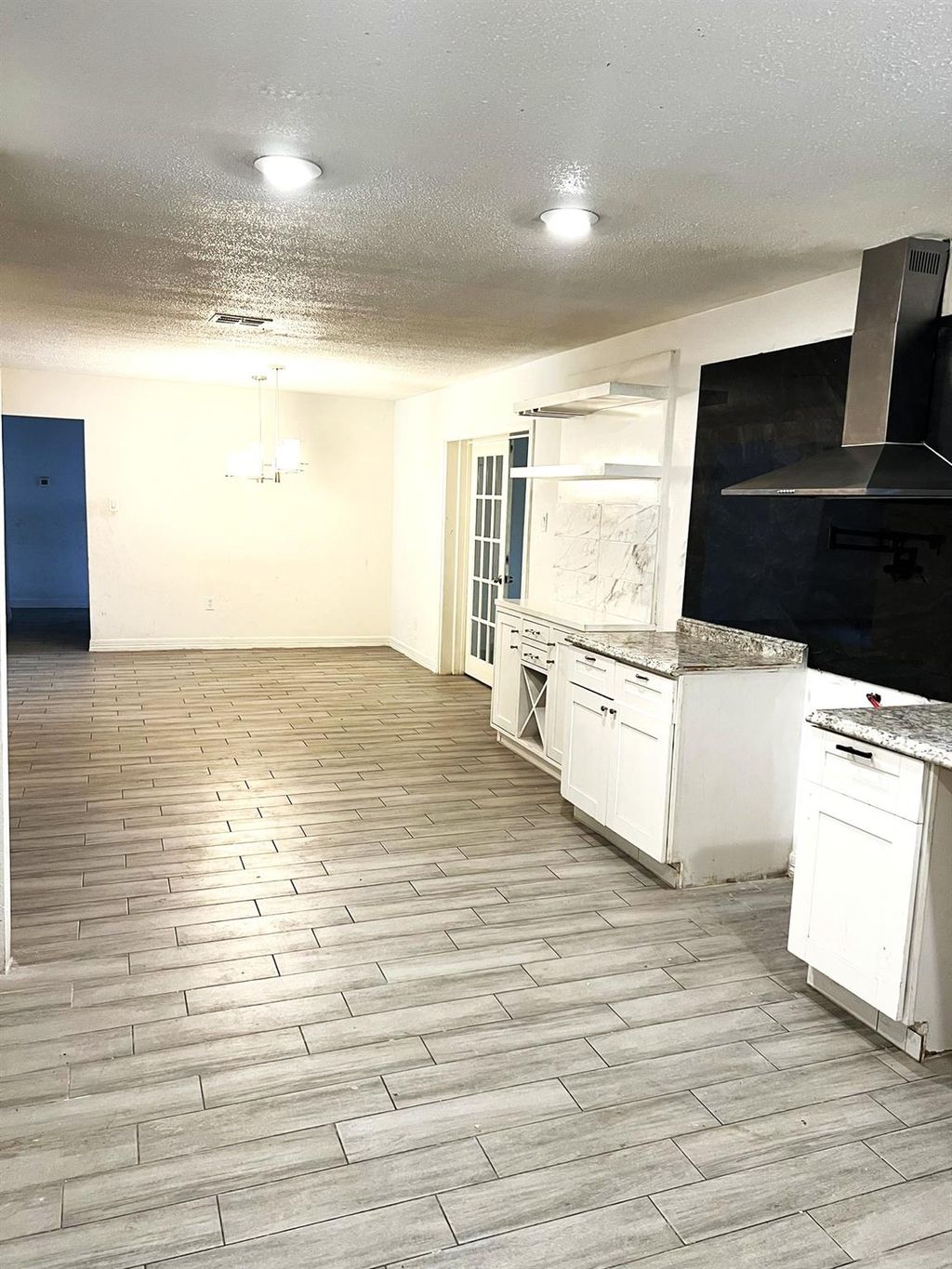 Photo of 807 Turney Drive, Houston, TX 77038 (MLS # 60393389)