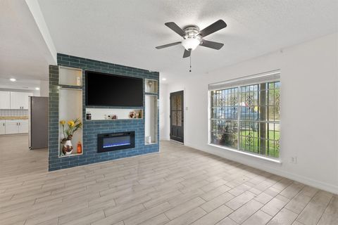 Tiny photo for 807 Turney Drive, Houston, TX 77038 (MLS # 60393389)